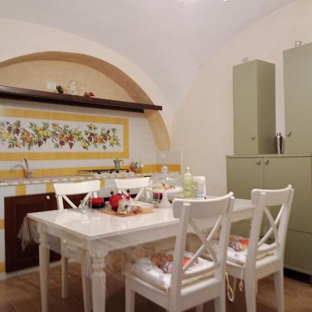 Creta Rossa Bed & Breakfast Larino Exterior photo